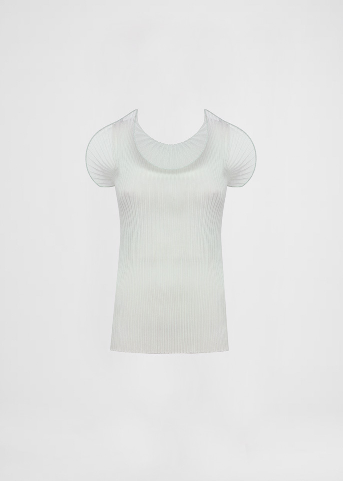 DEL CORE: SLEEVELESS SWEATER WITH WIRE RUFFLE DETAIL AT FRONT BODY