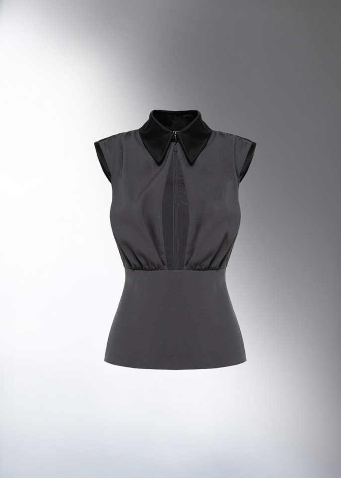 DEL CORE: DRAPED TOP WITH COLLAR DETAIL