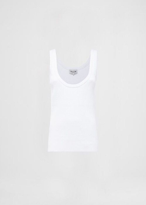 DEL CORE: LOW NECKLINE FITTED TANK TOP